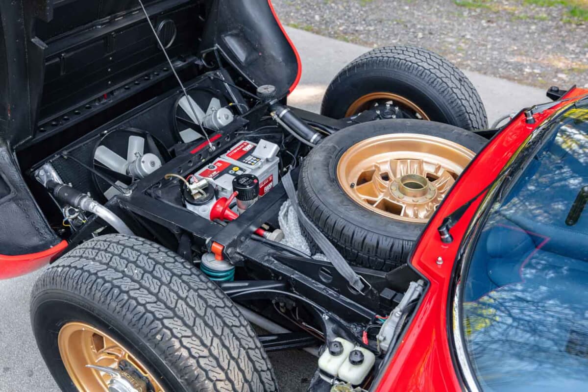 394万2500ユーロ（邦貨換算約6億6400万円）で落札されたランボルギーニ「ミウラSV」（C）Courtesy of RM Sotheby's