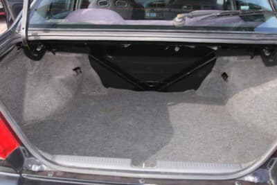 1万8020ポンド（邦貨換算約348万円）で落札された三菱「ランサーエボリューションV」（C）Bonhams