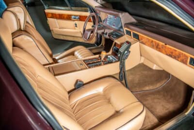 価格応談にて継続販売のアストンマーティン「ラゴンダ」（C）Courtesy of RM Sotheby's
