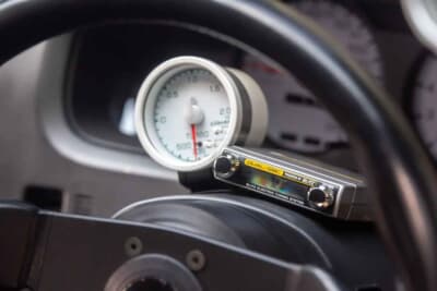 4万1340ポンド（邦貨換算約800万円）で落札された日産「スカイラインGT-R（BCNR33）」（C）Bonhams