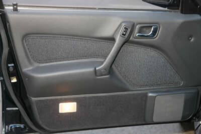 1万5000ポンド〜1万8000ポンド（邦貨換算約約296万円～355万円）で現在も販売中の「ギャランVR-4」（C）Bonhams