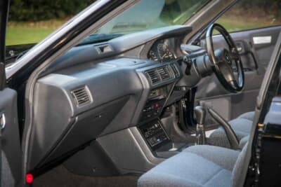 1万5000ポンド〜1万8000ポンド（邦貨換算約約296万円～355万円）で現在も販売中の「ギャランVR-4」（C）Bonhams