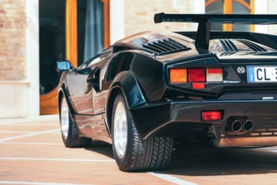 113万ユーロ（邦貨換算約1憶8500万円）で落札されたランボルギーニ「カウンタック25thアニバーサリー」（C）Courtesy of RM Sotheby's