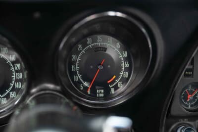 6万500ドル（邦貨換算約890万円）で落札されたシボレー「コルベット LT-1」（C）Courtesy of RM Sotheby's