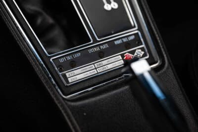 6万500ドル（邦貨換算約890万円）で落札されたシボレー「コルベット LT-1」（C）Courtesy of RM Sotheby's