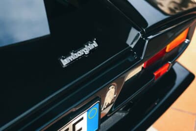 113万ユーロ（邦貨換算約1憶8500万円）で落札されたランボルギーニ「カウンタック25thアニバーサリー」（C）Courtesy of RM Sotheby's