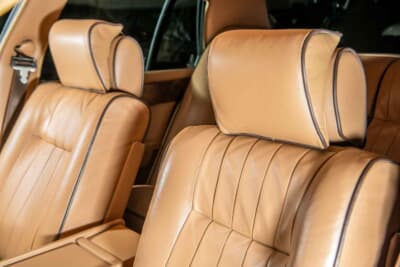 価格応談にて継続販売のアストンマーティン「ラゴンダ」（C）Courtesy of RM Sotheby's