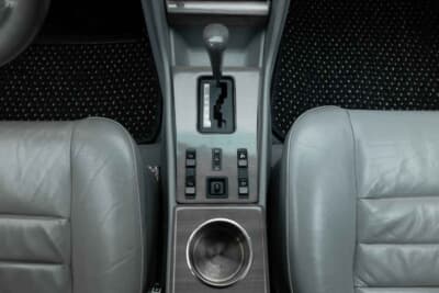 メルセデス・ベンツ「500SEL 5.0 AMG ブルーベリー」（C）Courtesy of RM Sotheby's