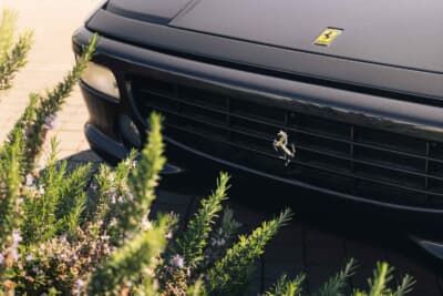 16万6750ユーロ（邦貨換算約2740万円）で落札されたフェラーリ「F355」（C）Courtesy of RM Sotheby's