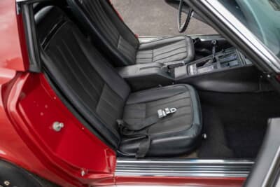 6万500ドル（邦貨換算約890万円）で落札されたシボレー「コルベット LT-1」（C）Courtesy of RM Sotheby's