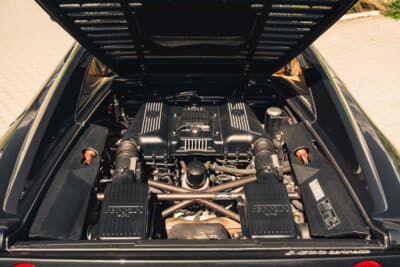 16万6750ユーロ（邦貨換算約2740万円）で落札されたフェラーリ「F355」（C）Courtesy of RM Sotheby's