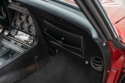 6万500ドル（邦貨換算約890万円）で落札されたシボレー「コルベット LT-1」（C）Courtesy of RM Sotheby's