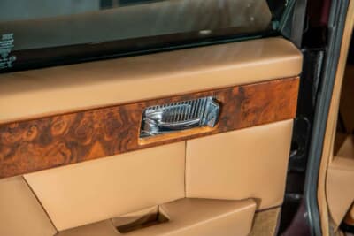価格応談にて継続販売のアストンマーティン「ラゴンダ」（C）Courtesy of RM Sotheby's