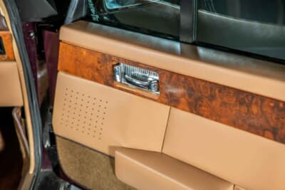 価格応談にて継続販売のアストンマーティン「ラゴンダ」（C）Courtesy of RM Sotheby's
