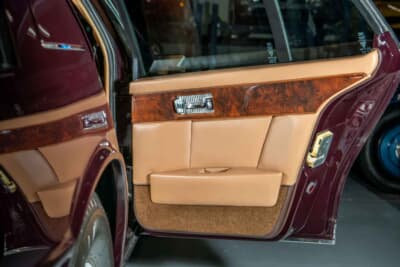 価格応談にて継続販売のアストンマーティン「ラゴンダ」（C）Courtesy of RM Sotheby's