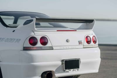 16万2400ドル(邦貨換算約2333万円)で落札された日産「スカイラインGT-R NISMO V Spec N1 400R トリビュート」(C)Bonhams