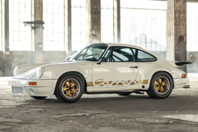 100万～150万ユーロ（邦貨換算約1億6245万～2億4365万円）で現在も販売中のポルシェ「911カレラRS 3.0」C）Courtesy of RM Sotheby's