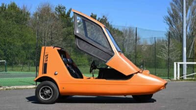 オークション終了後に落札された「ボンド・バグ700ES」（C）iconicauctioneers