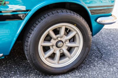 いすゞ ベレットGTR：ワタナベ8スポークホイールを装着している