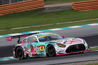 4号車 GOODSMILE RACING & TeamUKYO グッドスマイル 初音ミク AMG 