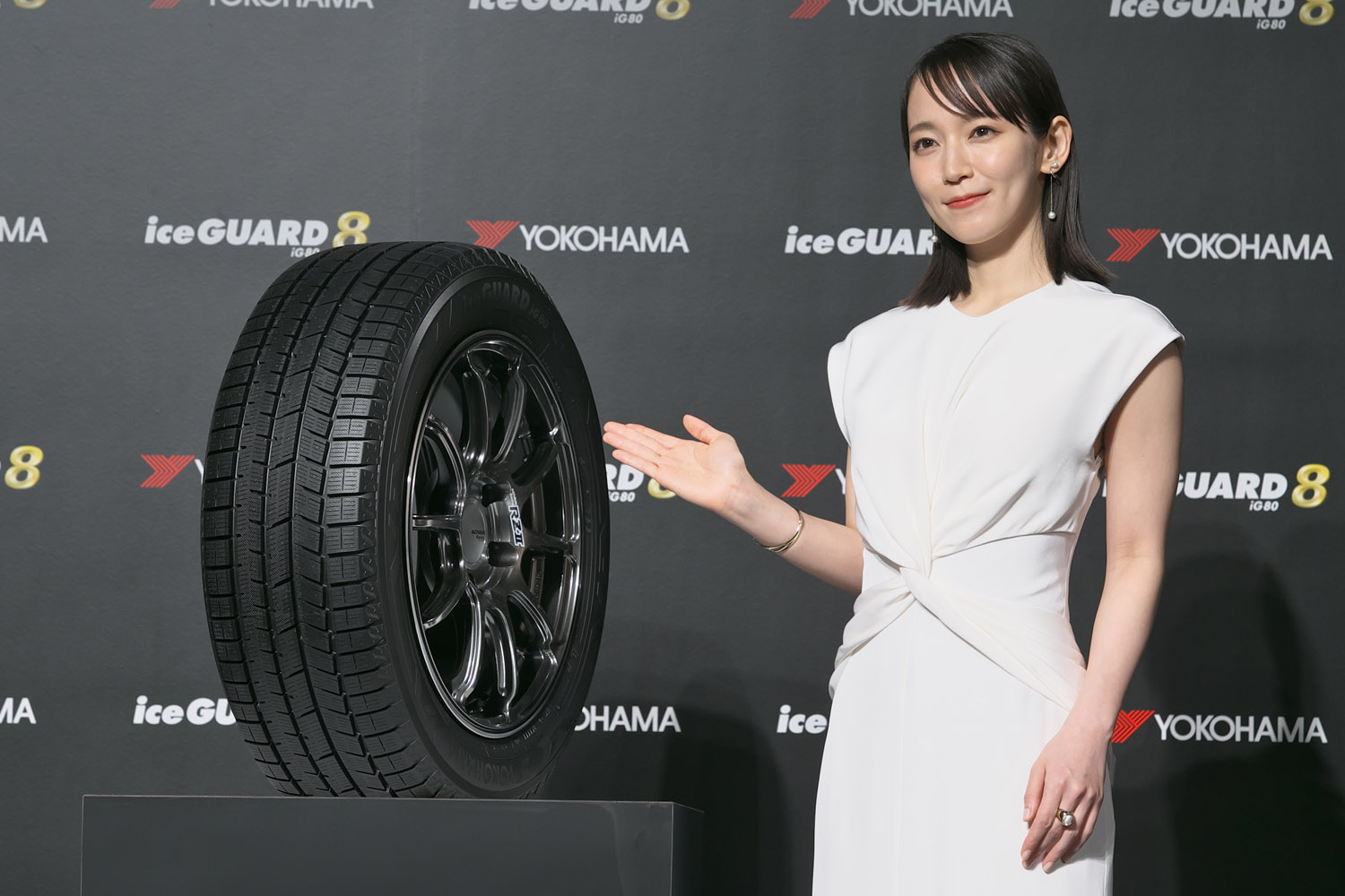 横浜ゴム新世代スタッドレスタイヤ「アイスガード8」を発表。全71