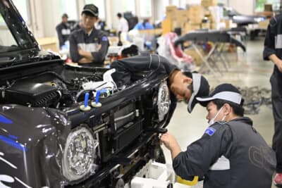 中央自動車大学校の一般自動車整備科の皆さんが製作