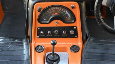 オークション終了後に落札された「ボンド・バグ700ES」（C）iconicauctioneers