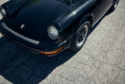 9万6800ドル（邦貨換算約1430万円）で落札されたポルシェ「911SC」（C）Courtesy of RM Sotheby's