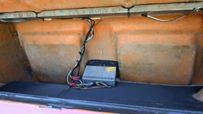 オークション終了後に落札された「ボンド・バグ700ES」（C）iconicauctioneers