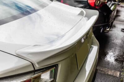 トヨタ 86：TRD製リヤトランクスポイラーを装着