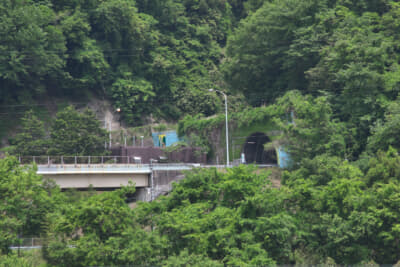 1978年に開通した今須トンネル。この開通により、名神高速の延伸距離が短くなった