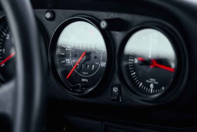 9万6800ドル（邦貨換算約1430万円）で落札されたポルシェ「911SC」（C）Courtesy of RM Sotheby's