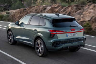 アウディ Q3：パワートレインは、150psを発揮する1.5L TFSI（マイルドハイブリッド）、同じく150psの2L TDI（ディーゼル）、272 psを誇る2L TFSIのPHEVと多彩に展開
