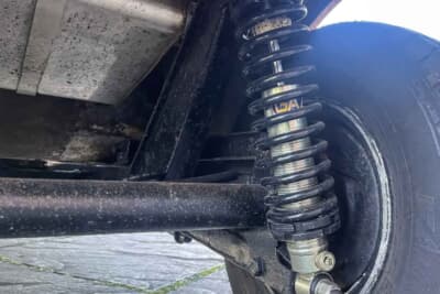 オークション終了後に落札された「ボンド・バグ700ES」（C）iconicauctioneers