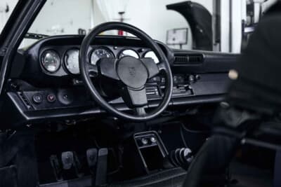 9万6800ドル（邦貨換算約1430万円）で落札されたポルシェ「911SC」（C）Courtesy of RM Sotheby's