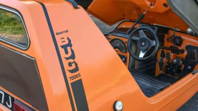 オークション終了後に落札された「ボンド・バグ700ES」（C）iconicauctioneers
