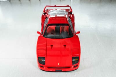 281万7500ユーロ（邦貨換算約4億5770万円）で落札されたフェラーリ「F40」（C）Courtesy of RM Sotheby's