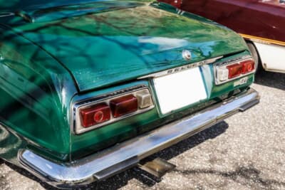 いすゞ ベレット1600GT：分割のテールランプを採用