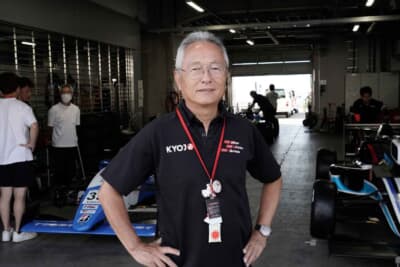 1980年の富士300キロスピードレースで優勝したウルフMCS-Mのハンドルは、45年ぶりに関谷正徳氏が握る