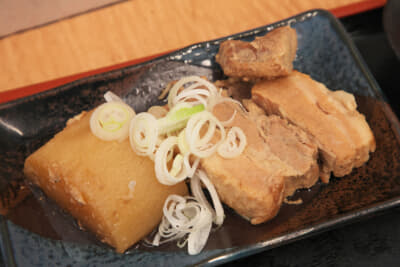 一日置いた豚大根はしっかりと味が染みこんでいる