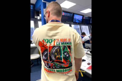 ベルギー人のジャーナリスト・マルティンも負けていません。1991年のル・マン総合優勝のマツダTシャツで