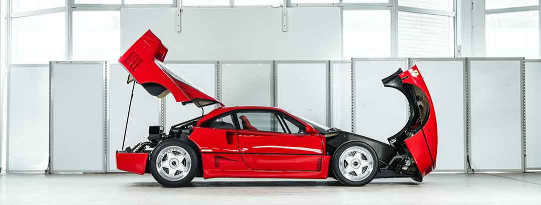 フェラーリ「F40」が約4.6億円で落札！どこまで高騰するのか“最後のピュアフェラーリ”