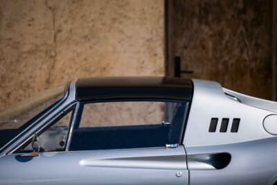 44万8500スイスフラン（邦貨換算約7680万円）で落札されたディーノ「246GTS」（C）Bonhams