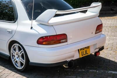 1万ポンド〜1万2000ポンド（約198万円〜約237万円）で現在も販売中のスバル「インプレッサ WRX STI」（C）Bonhams