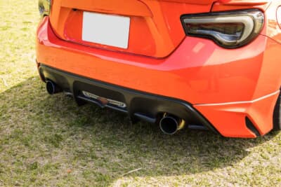 トヨタ 86：柿本のマフラーが装着されていた