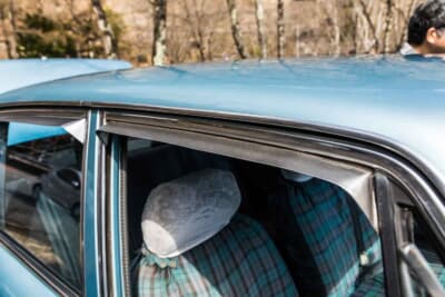 いすゞ フローリアン：ドアバイザー付き