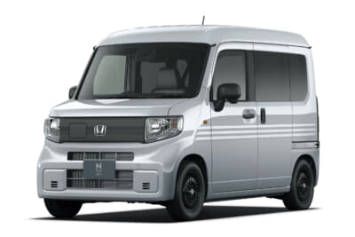 ホンダ N-VAN e:：「e:L2」は左側に広く空間を確保し荷物の出し入れなどを便利にしている