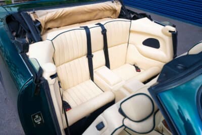 4万3700英ポンド(邦貨換算約866万円)で落札されたアストンマーティン「ヴィラージュ ヴォランテ」(C)Courtesy of RM Sotheby's