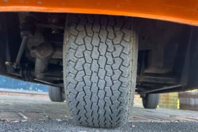 オークション終了後に落札された「ボンド・バグ700ES」（C）iconicauctioneers