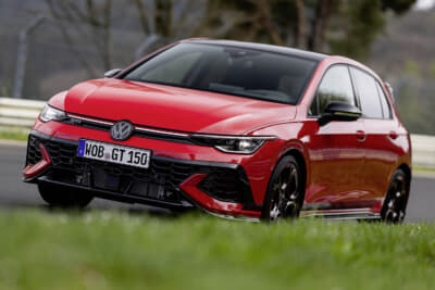フォルクスワーゲン ゴルフGTI エディション50：全長20.8kmにも及ぶニュルブルクリンク北コース、通称「グリーン・ヘル（緑の地獄）」に挑んだ